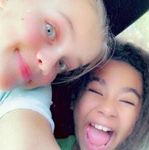 Meet your Posher, Victoria